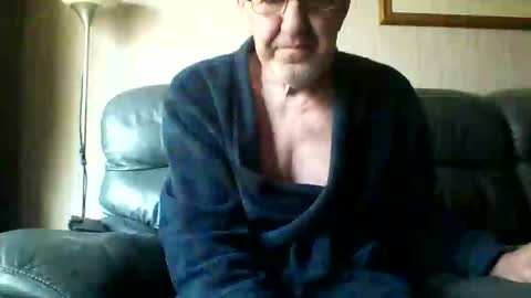 Snapshot of discovery63 chatting on February 2025 11:44:02 AM discovery63 online show from February 2025 11:44:02 AM