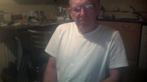 Snapshot of discovery63 chatting on September 2025 07:02:02 PM discovery63 online show from September 2025 07:02:02 PM