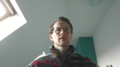 discovery_99 online show from December 2025 12:58:02 PM