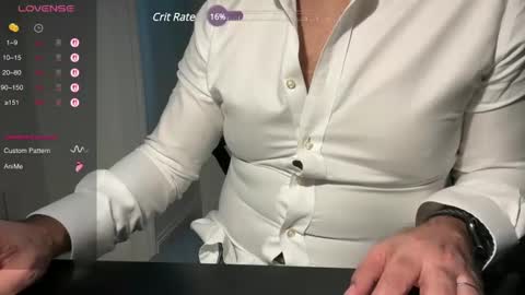 Snapshot of discreetcam chatting on March 2025 03:37:01 PM Discreet Guy online show from March 2025 03:37:01 PM