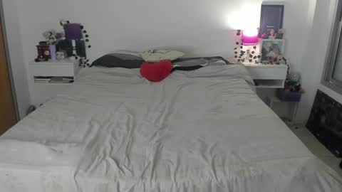 Lena online show from November 2025 03:06:02 AM