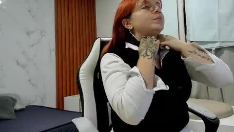dita bundy online show from May 2026 01:58:01 AM