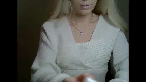 DitaMilton online show from December 2024 08:36:02 PM