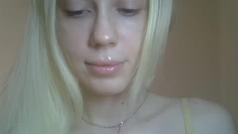 Snapshot of ditamilton chatting on March 2026 08:36:02 PM DitaMilton online show from March 2026 08:36:02 PM