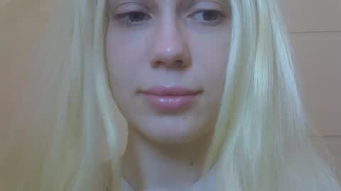 Snapshot of ditamilton chatting on April 2026 07:41:01 PM DitaMilton online show from April 2026 07:41:01 PM