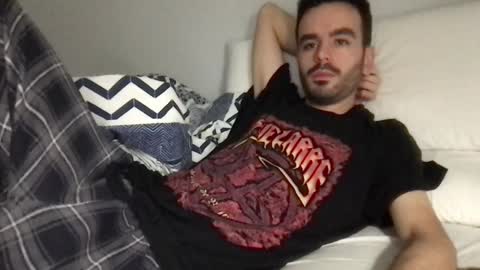 Snapshot of divan1000 chatting on January 2025 07:49:01 AM divan1000 online show from January 2025 07:49:01 AM