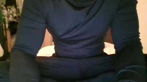 Snapshot of divertimentonline chatting on January 2025 08:38:02 PM divertimentonline online show from January 2025 08:38:02 PM