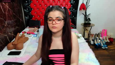 Snapshot of divine_goddess69 chatting on April 2026 12:14:01 PM Ana online show from April 2026 12:14:01 PM