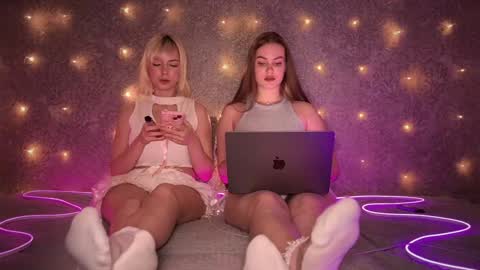 Snapshot of divine_hannah chatting on February 2025 08:04:01 PM Hannah online show from February 2025 08:04:01 PM