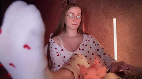 Snapshot of divine_hannah chatting on February 2025 10:59:01 PM Hannah online show from February 2025 10:59:01 PM