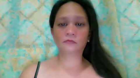 Snapshot of divinegrace10 chatting on April 2026 01:20:01 PM Divine Grace Close To Your Hear online show from April 2026 01:20:01 PM