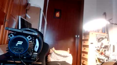 divitimido online show from February 2026 05:46:02 PM