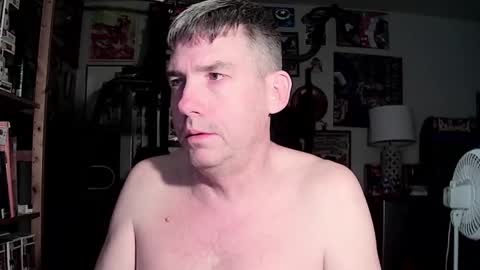 dix_handley_50 online show from February 2025 03:01:02 PM