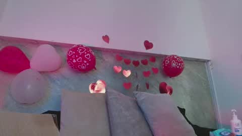 Sofia  online show from February 2026 01:41:02 PM