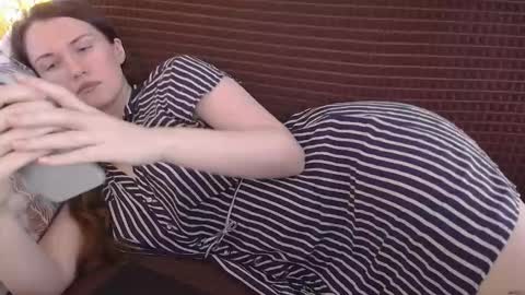 Snapshot of dixiemiller chatting on February 2026 09:24:01 PM Dixiemiller online show from February 2026 09:24:01 PM