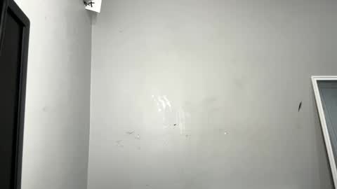 dixkzilla online show from October 2025 07:20:02 PM