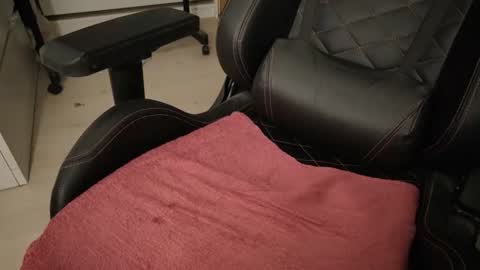 Snapshot of dixollo chatting on October 2025 10:23:02 AM DickMaster online show from October 2025 10:23:02 AM