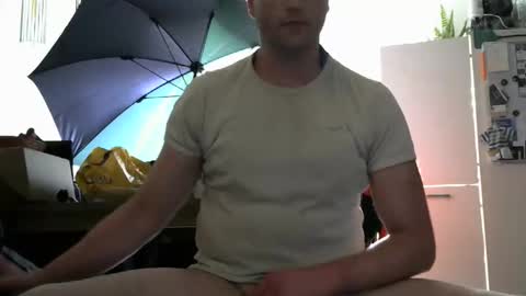 Snapshot of dj_ziggo chatting on April 2026 12:54:01 PM dj_ziggo online show from April 2026 12:54:01 PM