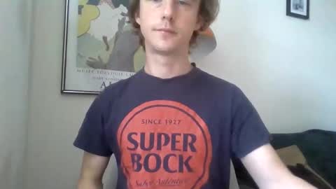 Snapshot of djlaytor chatting on June 2026 12:33:02 PM DigitJT online show from June 2026 12:33:02 PM