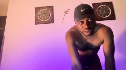 Snapshot of djopenwide chatting on December 2024 04:47:02 PM Dj Open Wide online show from December 2024 04:47:02 PM