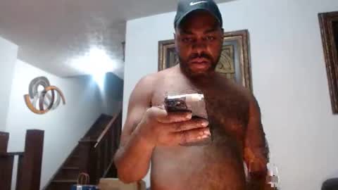 Snapshot of djopenwide chatting on March 2025 03:24:01 AM Dj Open Wide online show from March 2025 03:24:01 AM