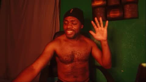 Snapshot of djopenwide chatting on October 2025 02:21:02 AM Dj Open Wide online show from October 2025 02:21:02 AM