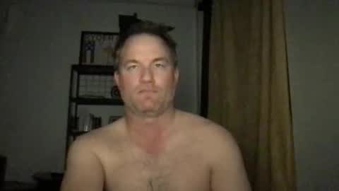 Snapshot of djswpy chatting on February 2026 05:39:02 AM TriflinYoBitch online show from February 2026 05:39:02 AM