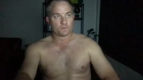 TriflinYoBitch online show from October 2025 07:41:01 AM