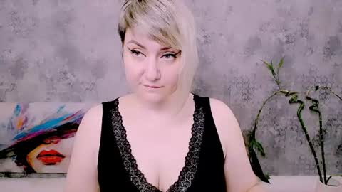 djullia online show from June 2026 06:51:02 AM