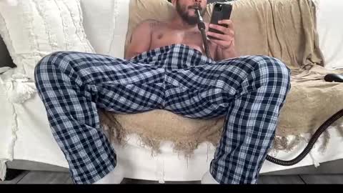 Snapshot of dmitirdarko chatting on January 2025 10:08:01 AM Dmitri online show from January 2025 10:08:01 AM