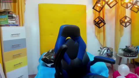 Snapshot of dmitrisanders1 chatting on February 2025 03:38:01 PM Maybe in pvt online show from February 2025 03:38:01 PM