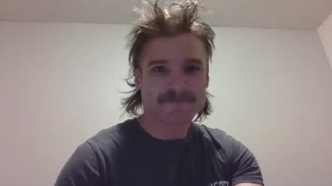 Snapshot of dngl264699 chatting on January 2025 01:29:01 AM ImperviousAnchored online show from January 2025 01:29:01 AM