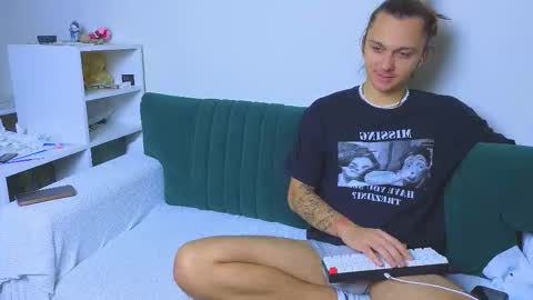 Kirahe  Mirashe online show from November 2025 02:21:02 PM