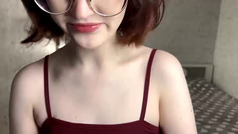 Snapshot of dodiebabikian chatting on June 2026 09:06:01 PM Annie PVT IS OPEN online show from June 2026 09:06:01 PM
