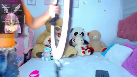 Snapshot of doe_sofi chatting on February 2026 08:40:01 AM sofi online show from February 2026 08:40:01 AM