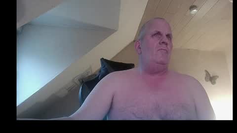 doggy2629 online show from April 2026 04:59:02 PM