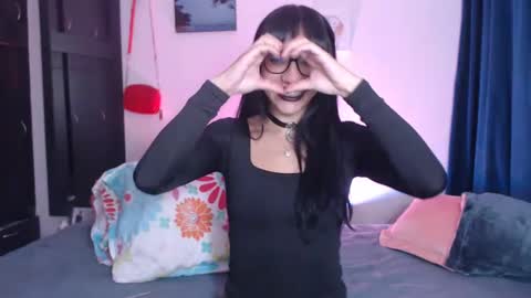 dolceclown_ online show from September 2025 03:28:02 AM