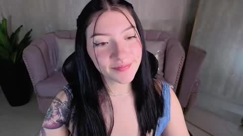 dolcex_a online show from October 2025 07:56:02 PM