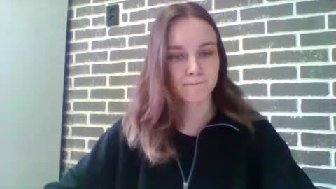 Snapshot of dolcezza_ chatting on April 2026 11:11:01 AM dolcezza_ online show from April 2026 11:11:01 AM