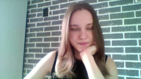 Snapshot of dolcezza_ chatting on April 2026 11:16:01 AM dolcezza_ online show from April 2026 11:16:01 AM