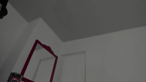 Ludika Santiago online show from December 2024 03:42:02 PM