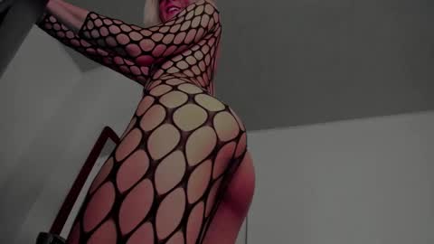 Ludika Santiago online show from February 2025 02:50:02 PM