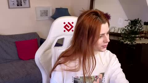 Your doll Lesli online show from February 2025 04:29:01 PM