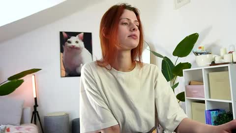 Your doll Lesli online show from April 2026 01:09:02 PM