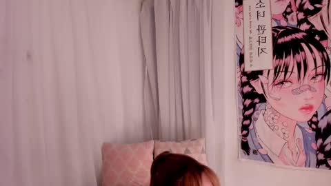 Roxana  independent model can you help me reach 100 hands up uwu online show from March 2026 11:31:02 PM