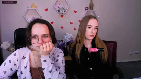 Snapshot of doll_vey chatting on March 2025 09:18:02 AM doll_vey online show from March 2025 09:18:02 AM