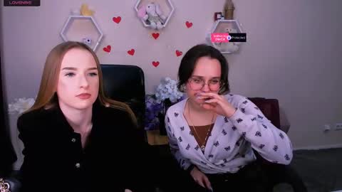 Snapshot of doll_vey chatting on March 2025 03:27:01 PM doll_vey online show from March 2025 03:27:01 PM