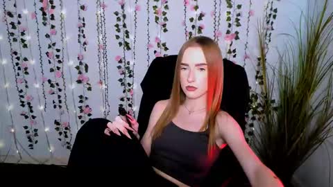 Snapshot of doll_vey chatting on September 2025 01:33:02 PM doll_vey online show from September 2025 01:33:02 PM