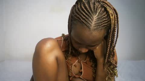 dollberry online show from February 2025 11:27:01 PM