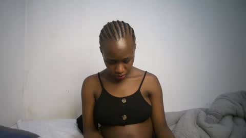 dollberry online show from February 2025 02:27:02 PM